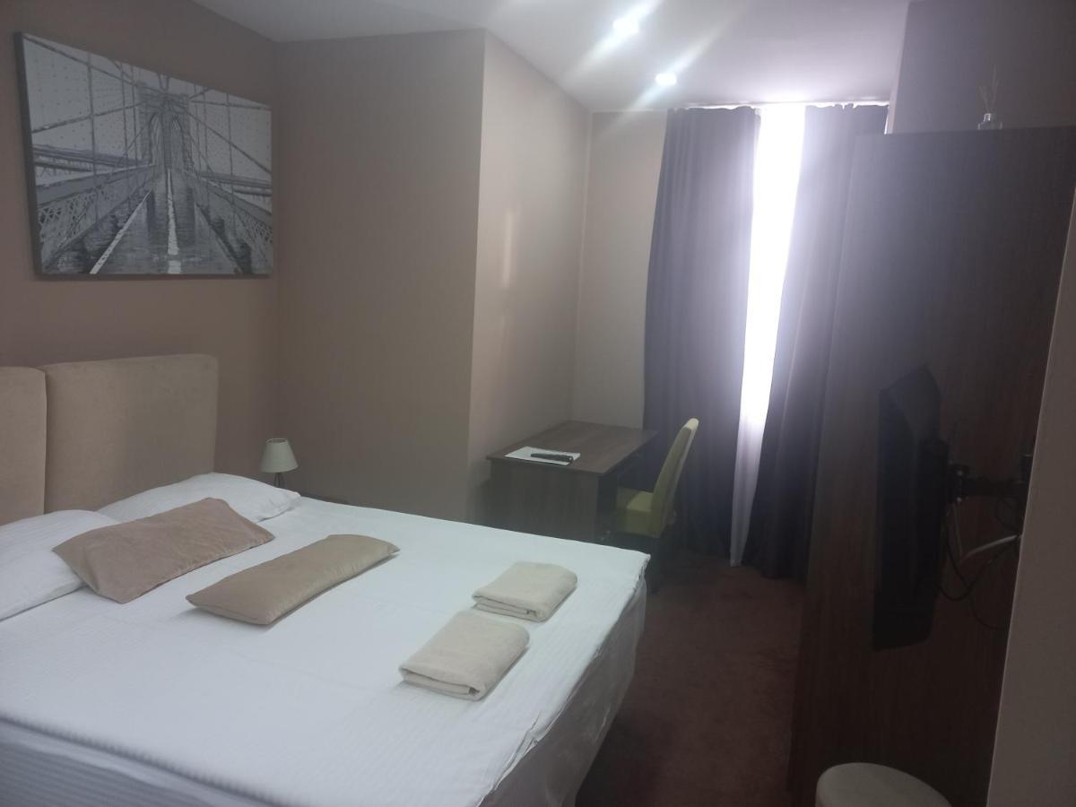 Hotel Usce Šabac Eksteriør billede